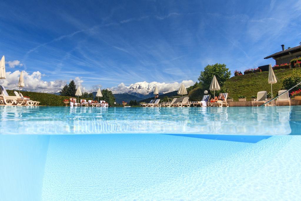 Aux Ducs De Savoie Hotel Combloux Exterior foto